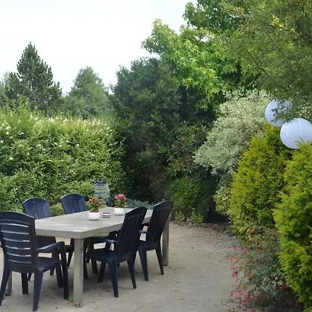 70m2 With Private Garden And Free Parking Apartment *