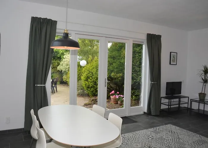 70m2 With Private Garden And Free Parking Daire Rijnsburg